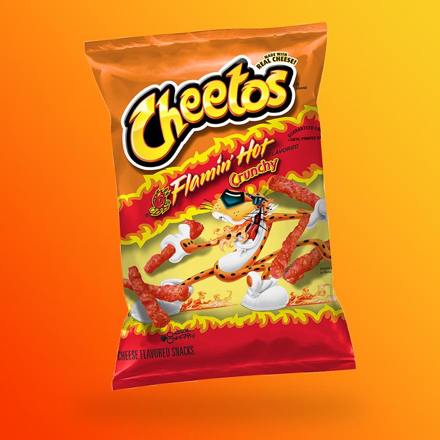Cheetos Flamin Hot Crunchy csípős chips 99g