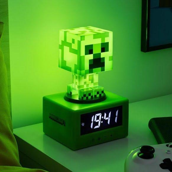 Minecraft Creeper ébreszőóra világítással