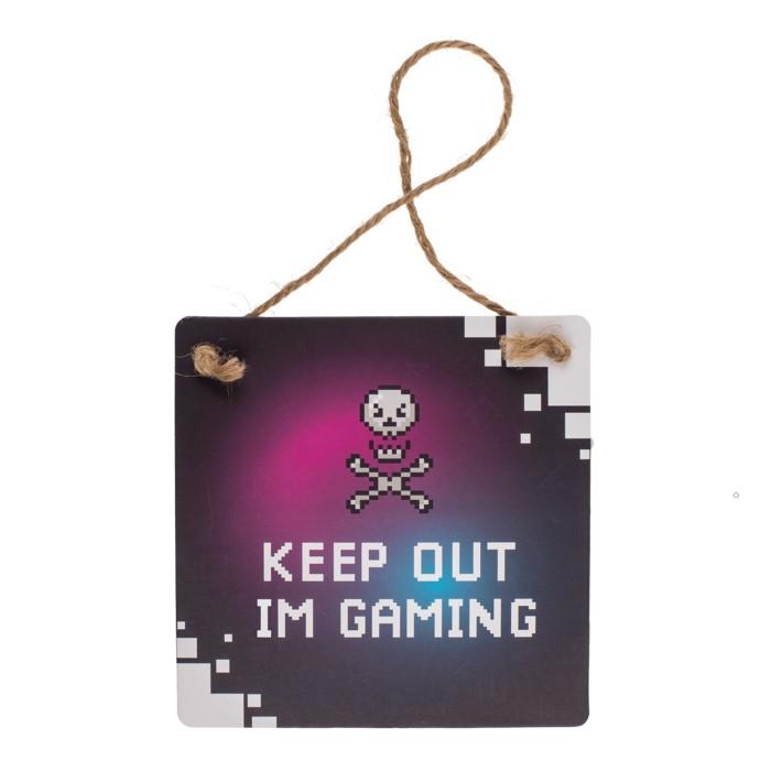 Keep Out Im Gaming ajtódísz