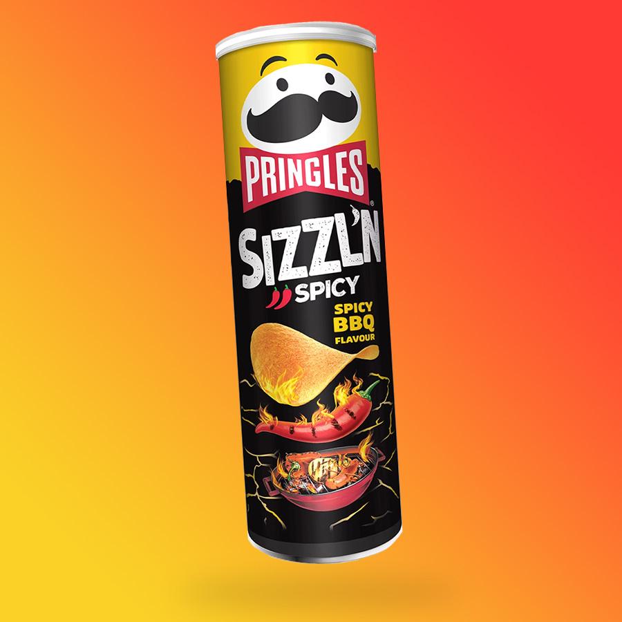 Pringles Sizzlin Spicy tüzes BBQ ízesítésű chips 180g