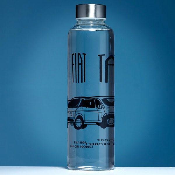 Retro Fiat 500 vizes palack fém fedővel