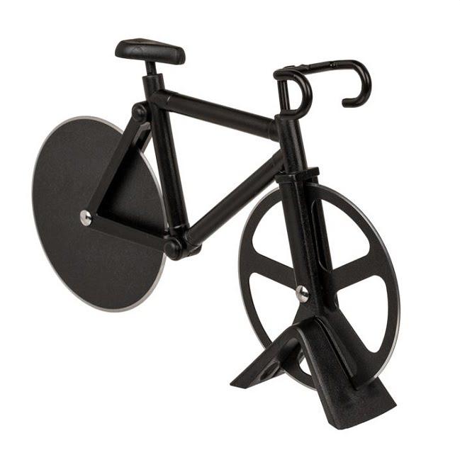 Bicikli formájú fekete pizzavágó